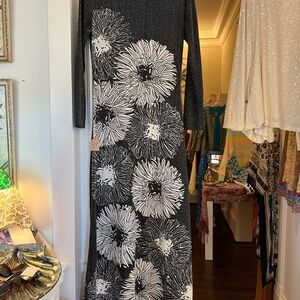 Floral Long Sleeve Dress - Black and White